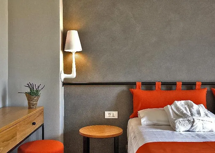 Hotell Elia Bettolo 3*