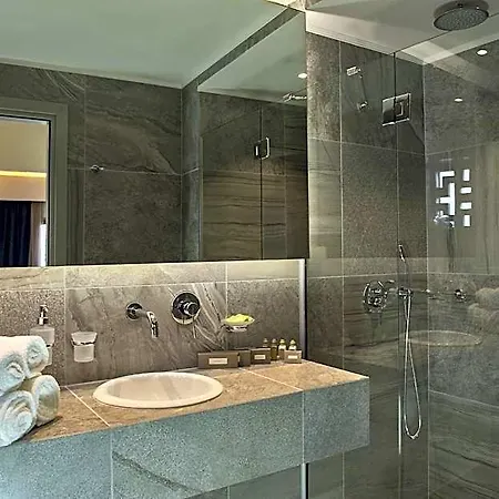 Elia Bettolo Hotel 3*