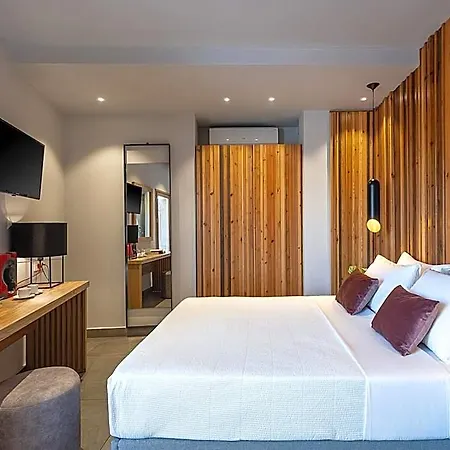 Elia Bettolo 3*