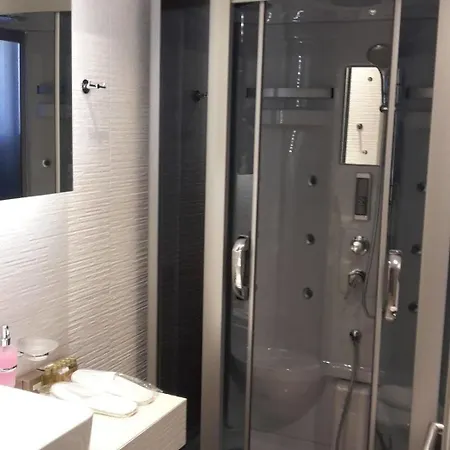 Hotel Elia Bettolo 3*