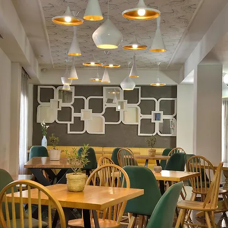 Hotel Elia Bettolo 3*