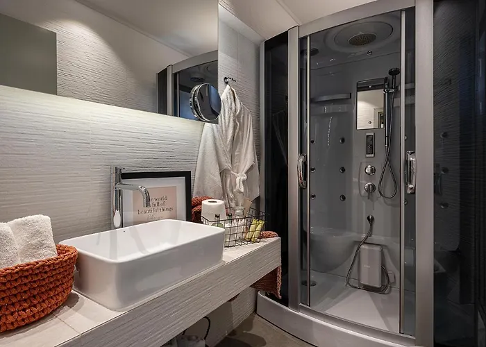 Hotel Elia Bettolo 3*